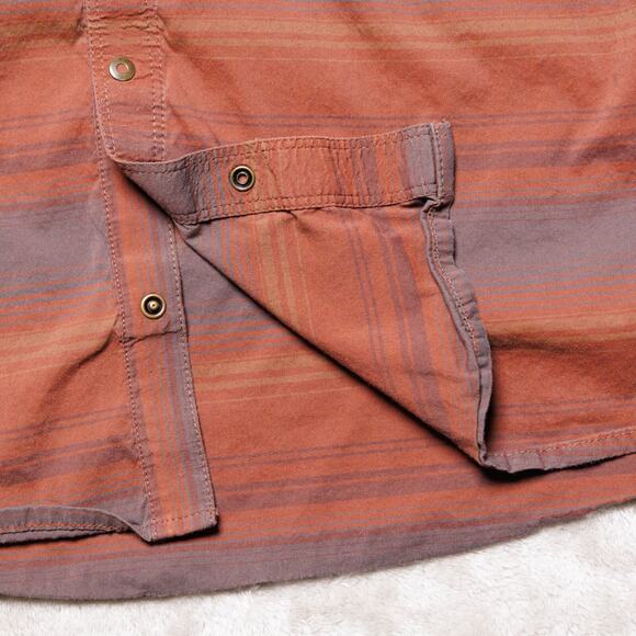 Kuhl Intriguer Red Burgundy Gray Stripe Button Down Short Sleeve Shirt Mens L - Picture 14 of 15